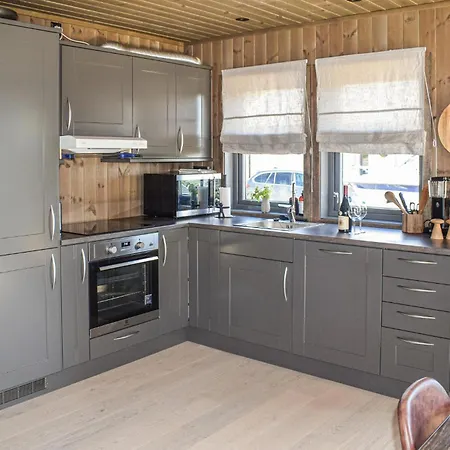 別荘 3 Bedroom Gorgeous In Sannidal