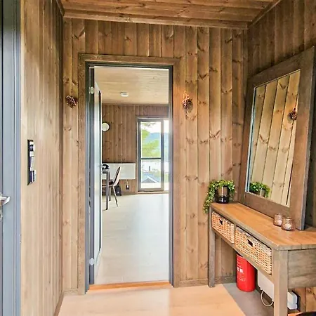 3 Bedroom Gorgeous In 펜션